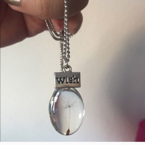 Dandelion necklace - Picture 5 of 8